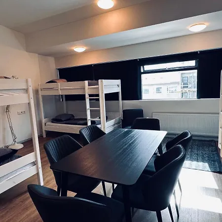 Pavi Guest house